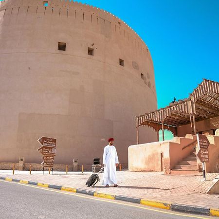 فندق المدينة القديمة Old Town Hotel Назва Экстерьер фото